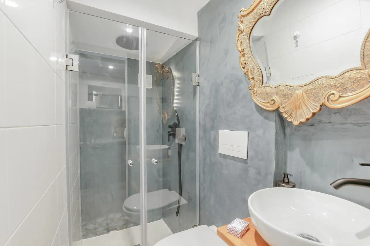 Alfama Lyfe Apartment Lisbon